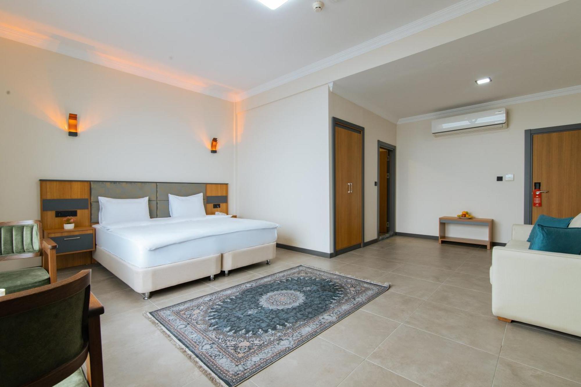 Fevzi Hoca Otel Трабзон Экстерьер фото